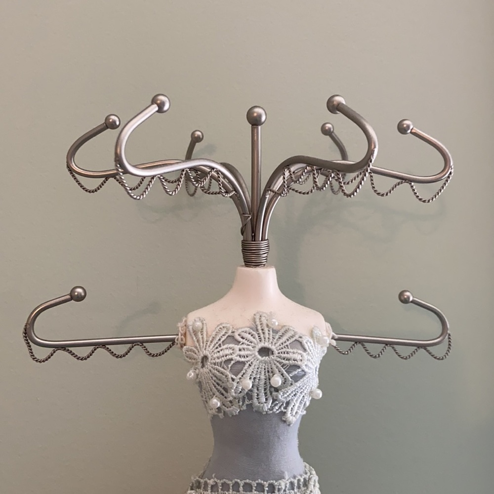 Jewelry Stand/Organizer - Picture 3 of 4